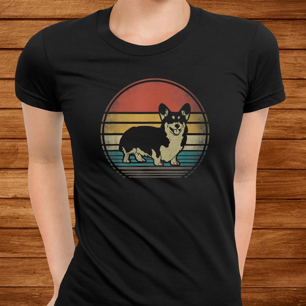 Corgi Dog Retro Vintage 60s 70s Funny Corgi Loves Shirt